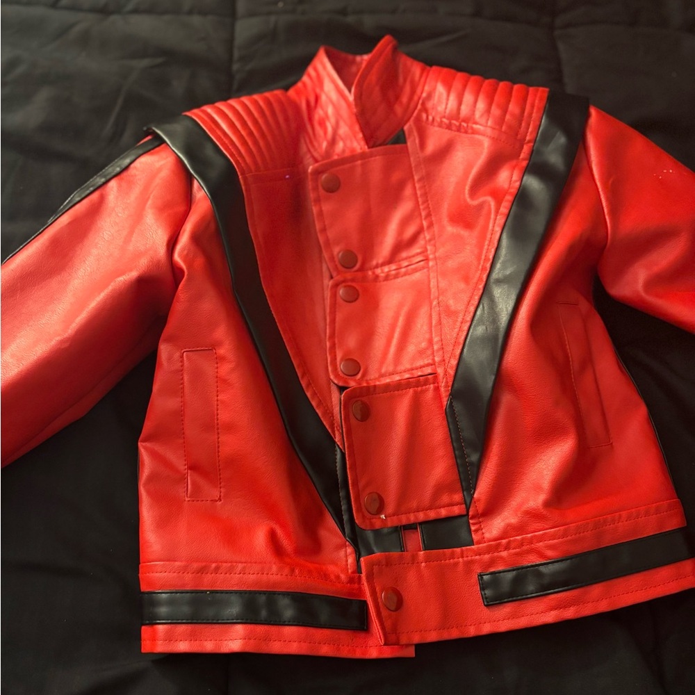 Kids thriller jacket size 7 red